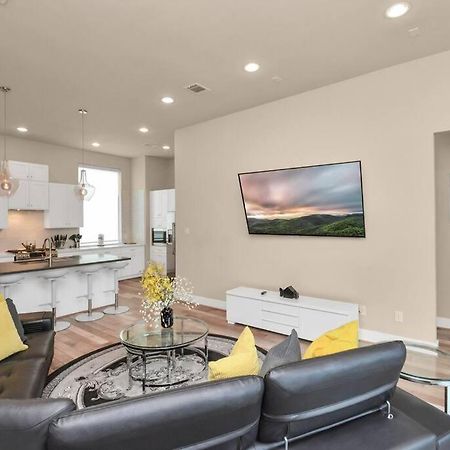 Beautiful Luxurious Houston Galleria Home Exteriör bild