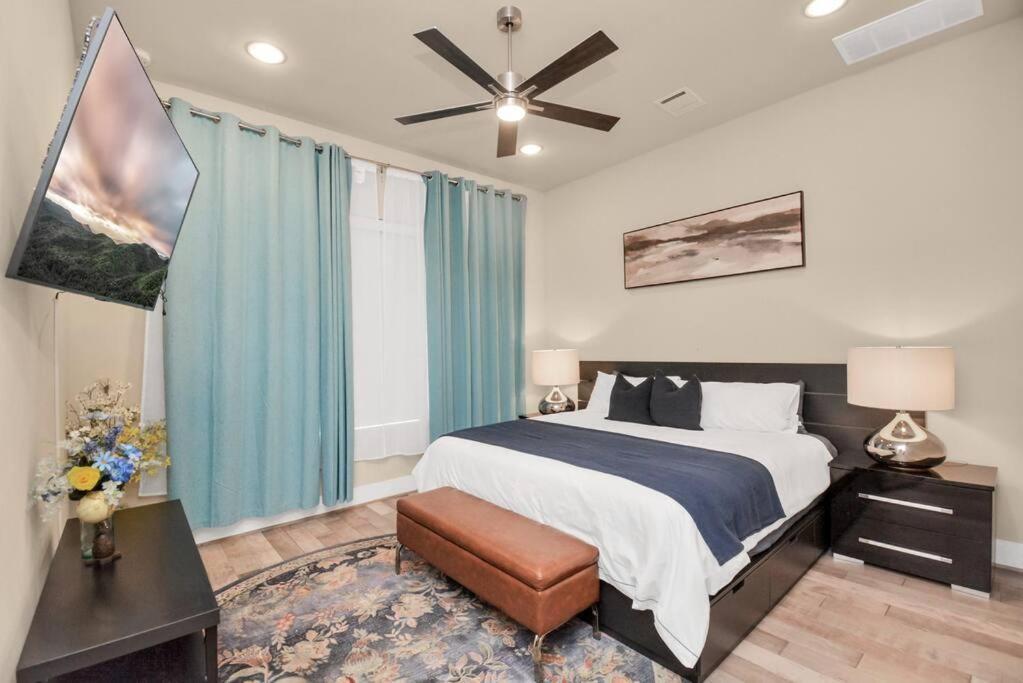 Beautiful Luxurious Houston Galleria Home Exteriör bild