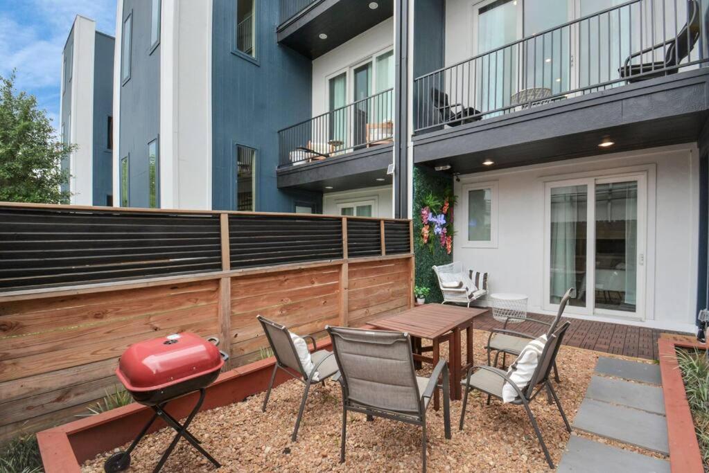 Beautiful Luxurious Houston Galleria Home Exteriör bild
