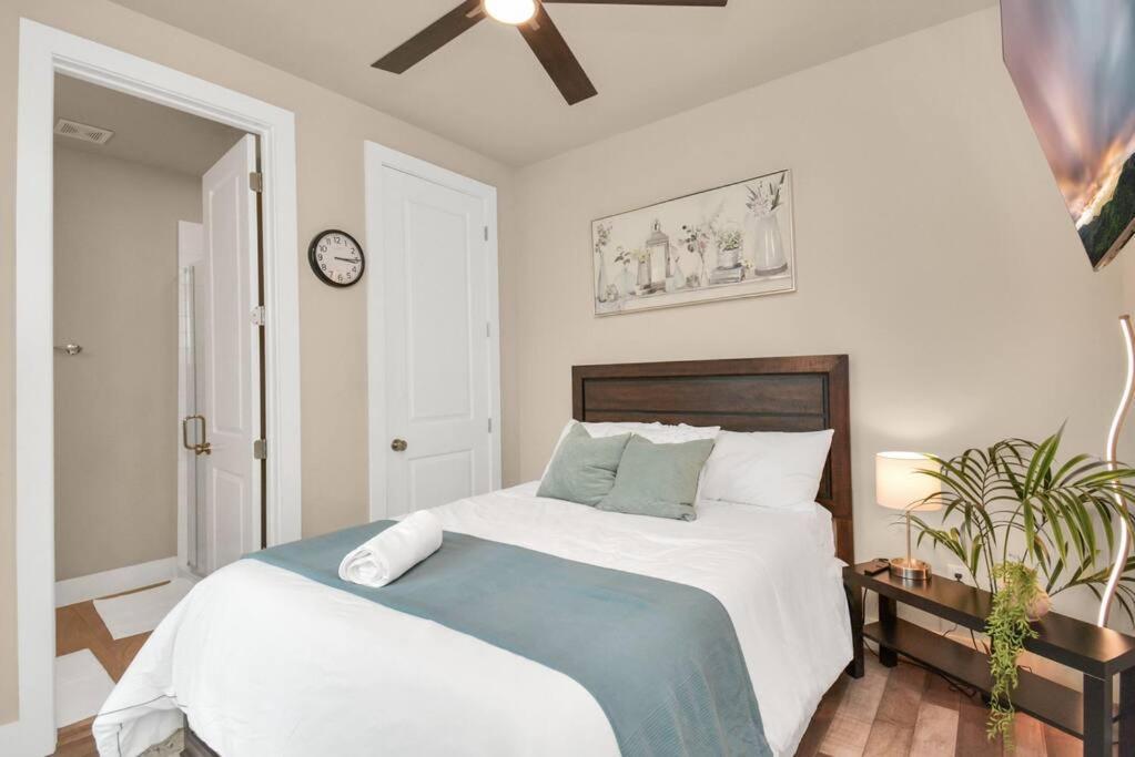 Beautiful Luxurious Houston Galleria Home Exteriör bild